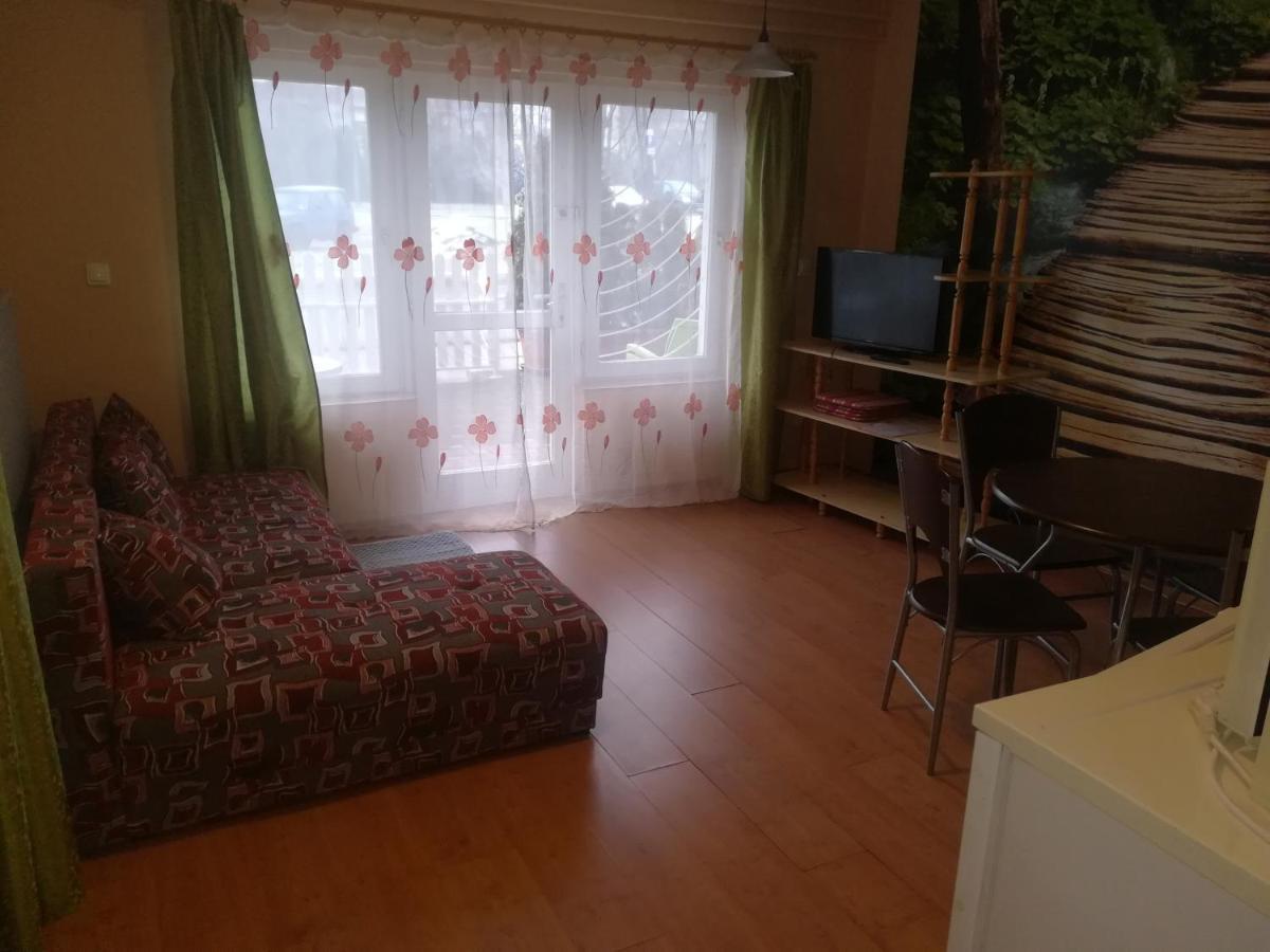 Tarr-Timea Apartmanok เคสเท ภายนอก รูปภาพ